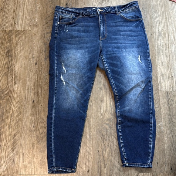 Distressed Skinny Jeans Size 20 - Picture 1 of 5